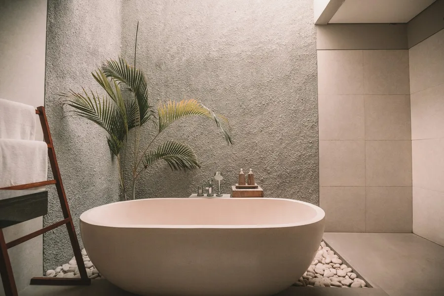 Bathroom with warm-toned surfaces